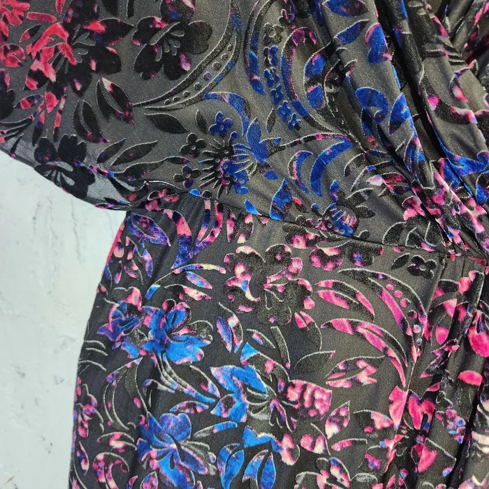 Vicky Tiel  Multicolor Velvet Pop Art  Bat Wings Midi Dress Size SMall Medium - Picture 11 of 11